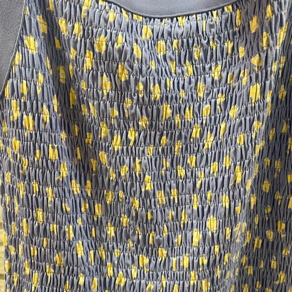 Medium French Connection floral summer dress -NWT - Picture 7 of 7